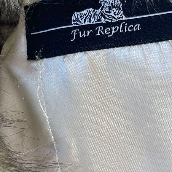 Pamela McCoy Brown/Tan/Cream Faux Fur Front Zip Side Slit Pocket Vest Sz M - Picture 6 of 8